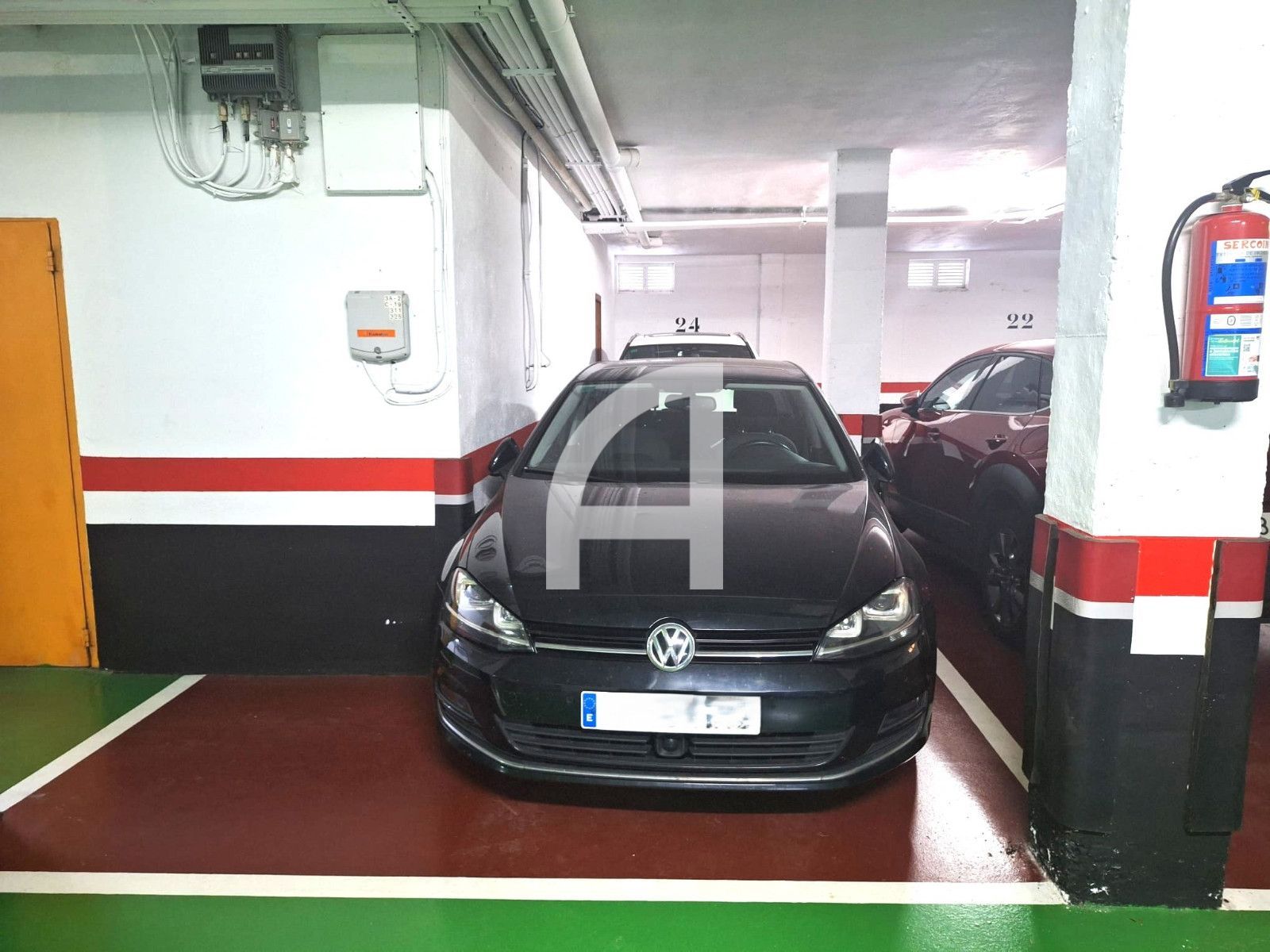 AMPLIO Y LUMIONOSO PISO EN VENTA CON DOS PLAZAS DE GARAJE - Foto 45