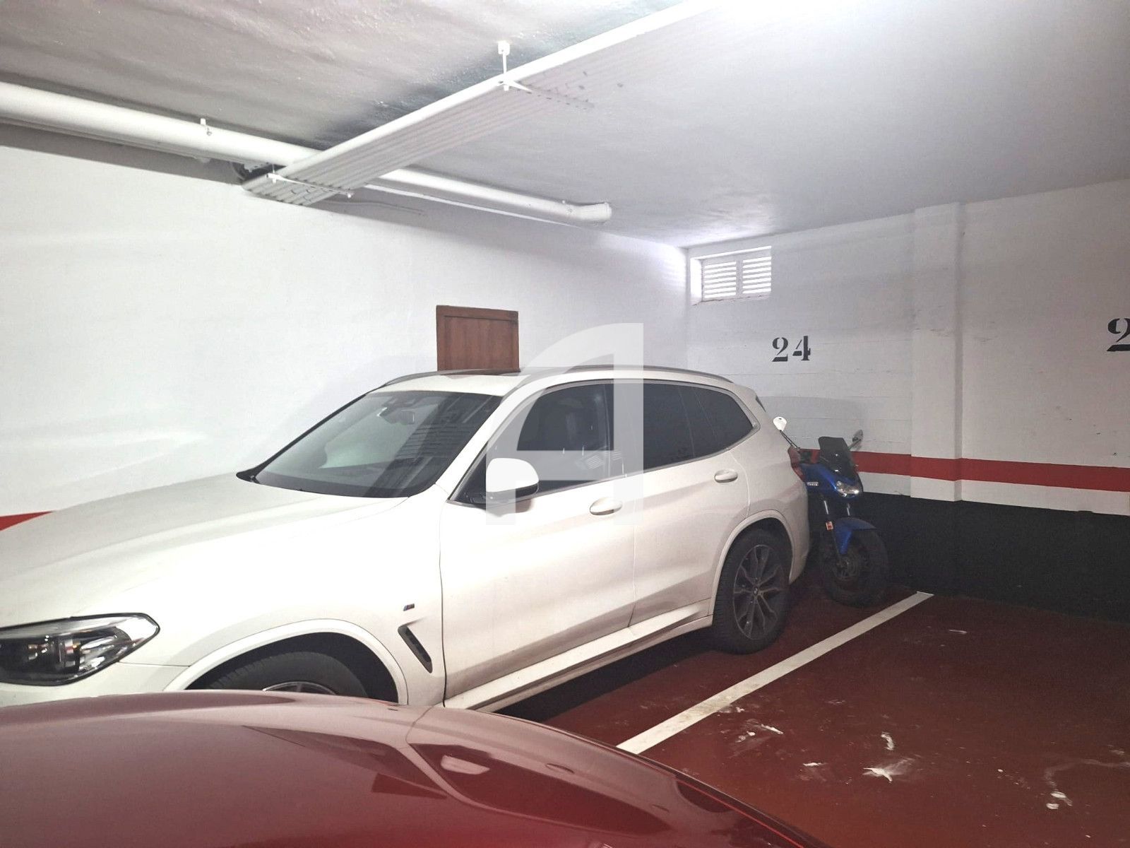 AMPLIO Y LUMIONOSO PISO EN VENTA CON DOS PLAZAS DE GARAJE - Foto 46
