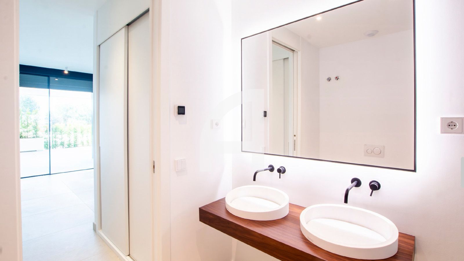 APARTAMENTO ÚNICO EN UNA DE LAS ZONAS MAS CODICIADAS DE MARBELLA - Foto 7