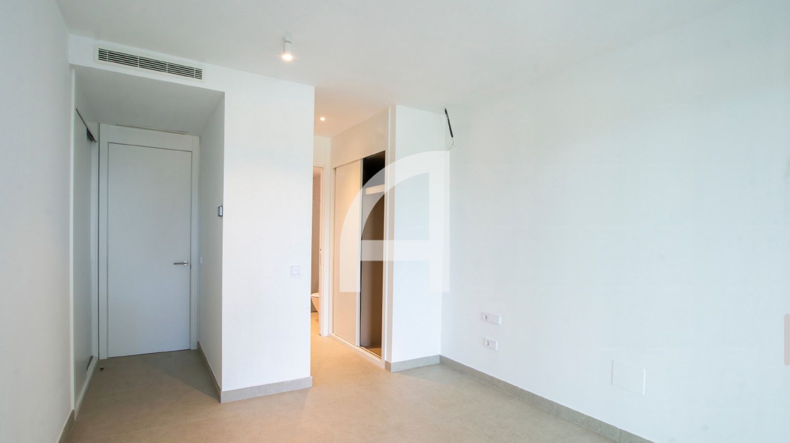 APARTAMENTO ÚNICO EN UNA DE LAS ZONAS MAS CODICIADAS DE MARBELLA - Foto 6