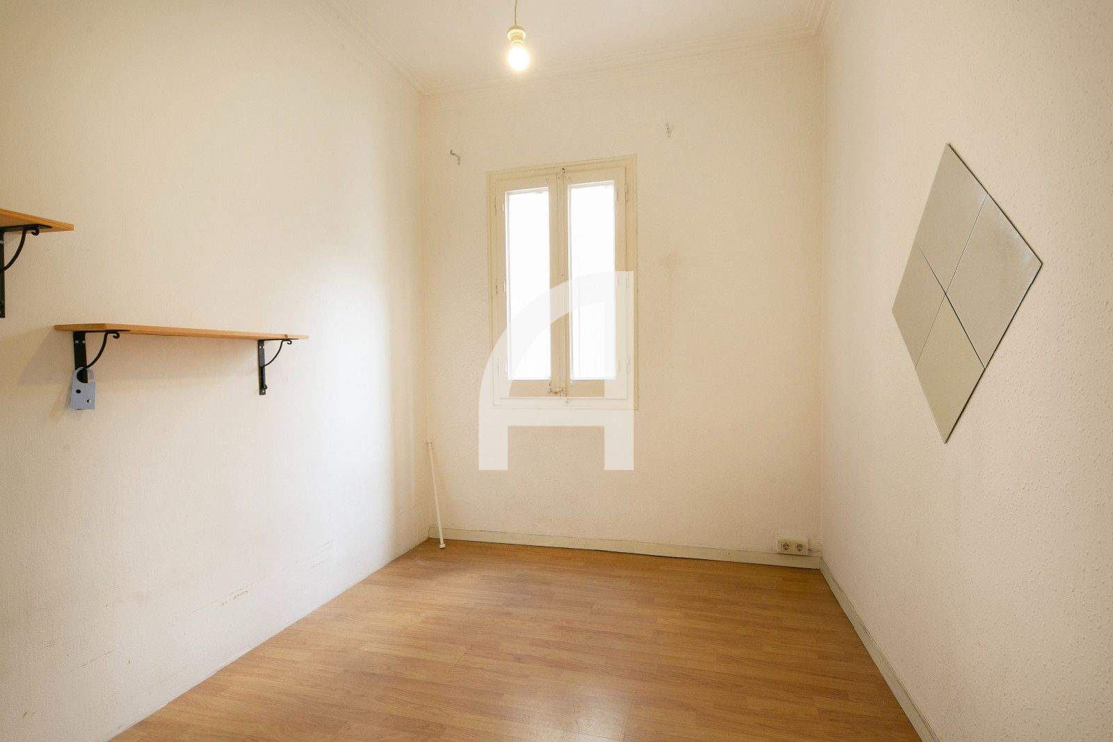 GRAN PISO CON CARÁCTER, AMPLITUD Y UNA UBICACIÓN INMEJORABLE - Foto 7