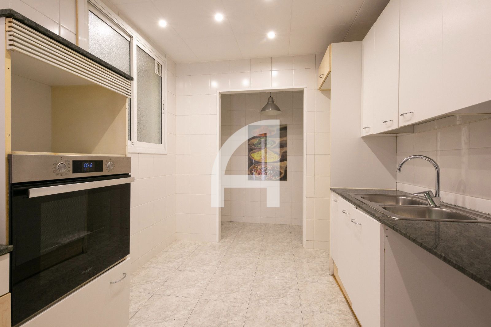 GRAN PISO CON CARÁCTER, AMPLITUD Y UNA UBICACIÓN INMEJORABLE - Foto 17
