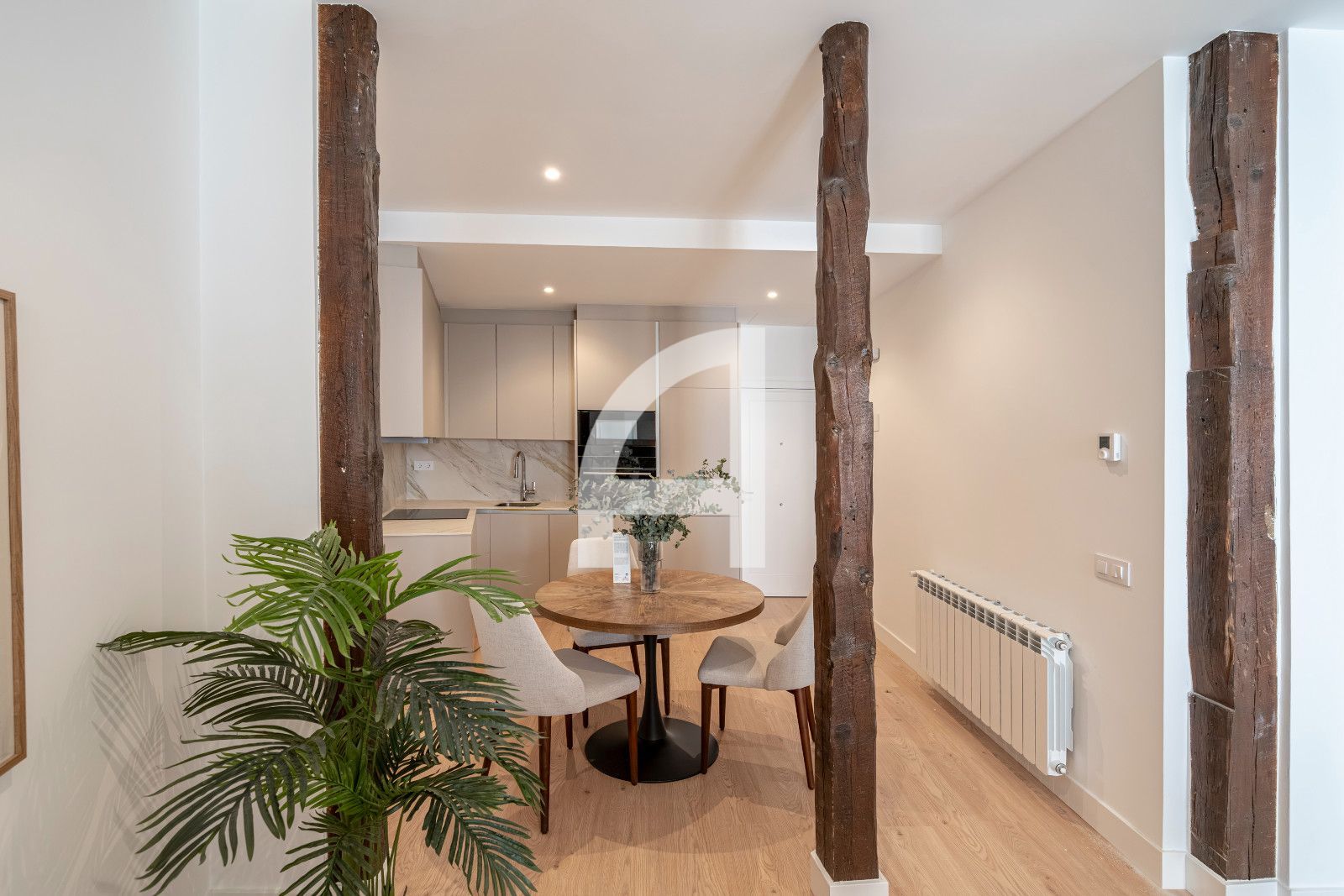 VIVIENDA REFORMADA,  LISTA PARA ENTRAR A VIVIR EN EL CENTRO - Foto 4