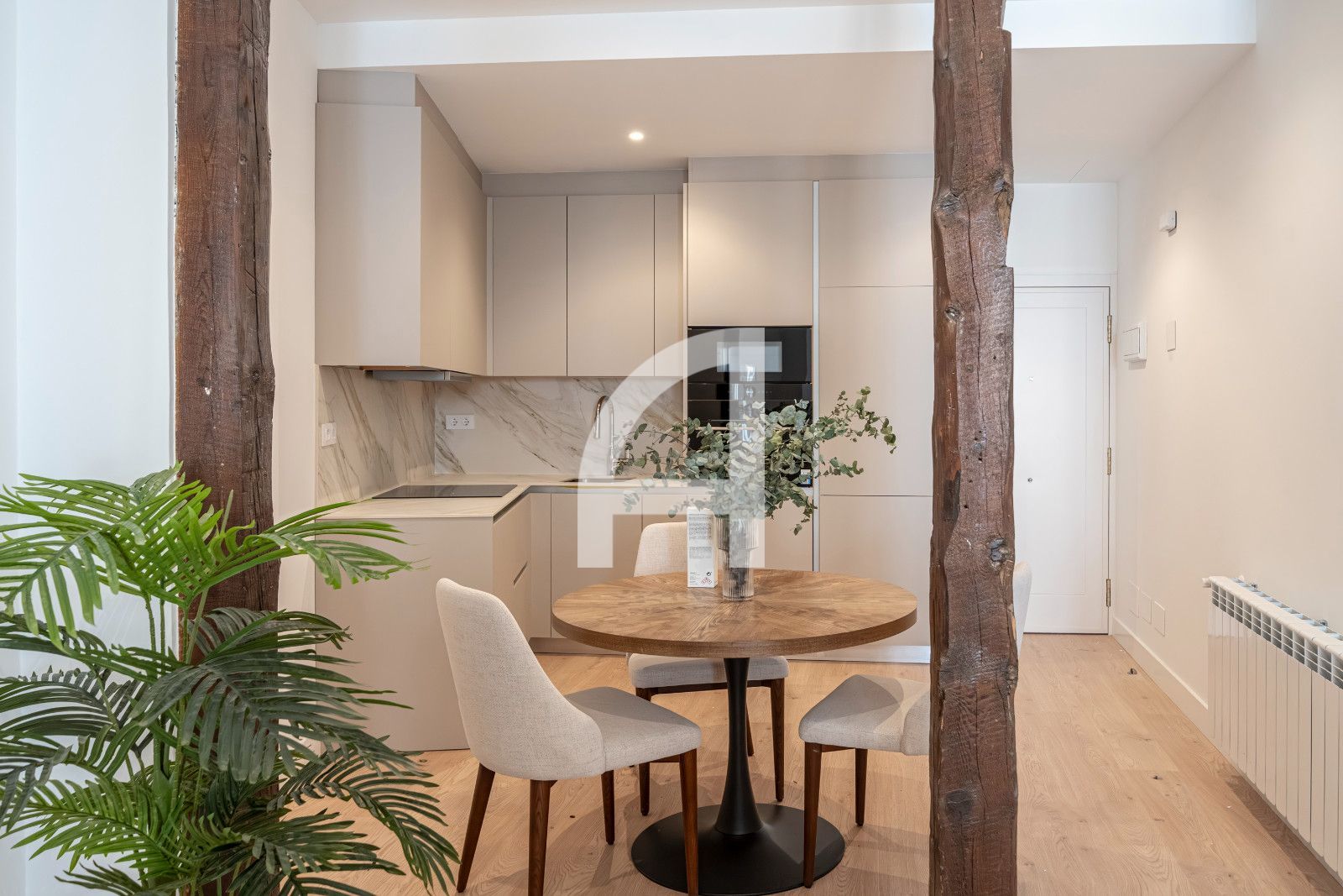 VIVIENDA REFORMADA,  LISTA PARA ENTRAR A VIVIR EN EL CENTRO - Foto 11