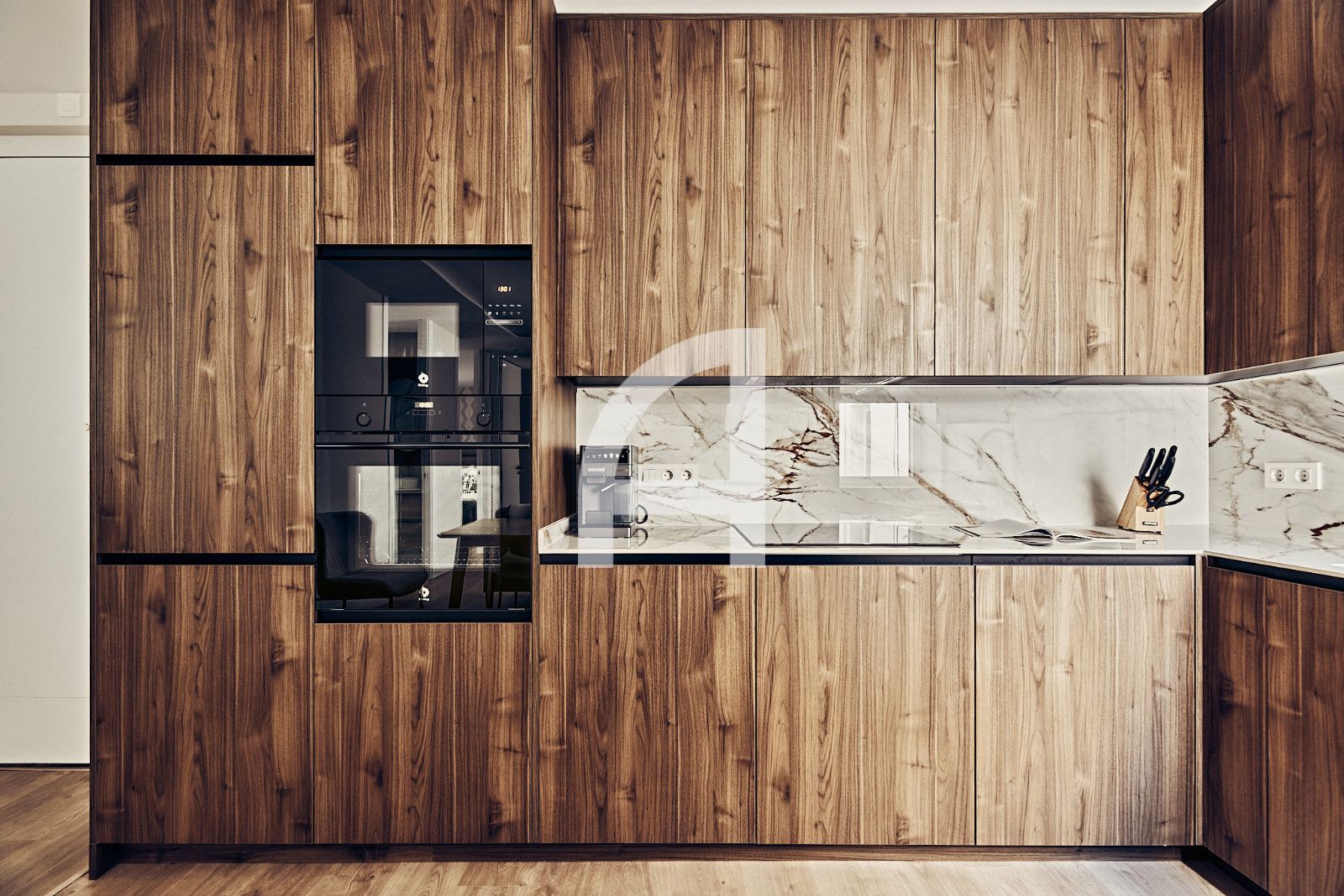 AMPLIA VIVIENDA,  CONFORTABLE Y ATRACTIVA JUNTO AL  RETIRO - Foto 7