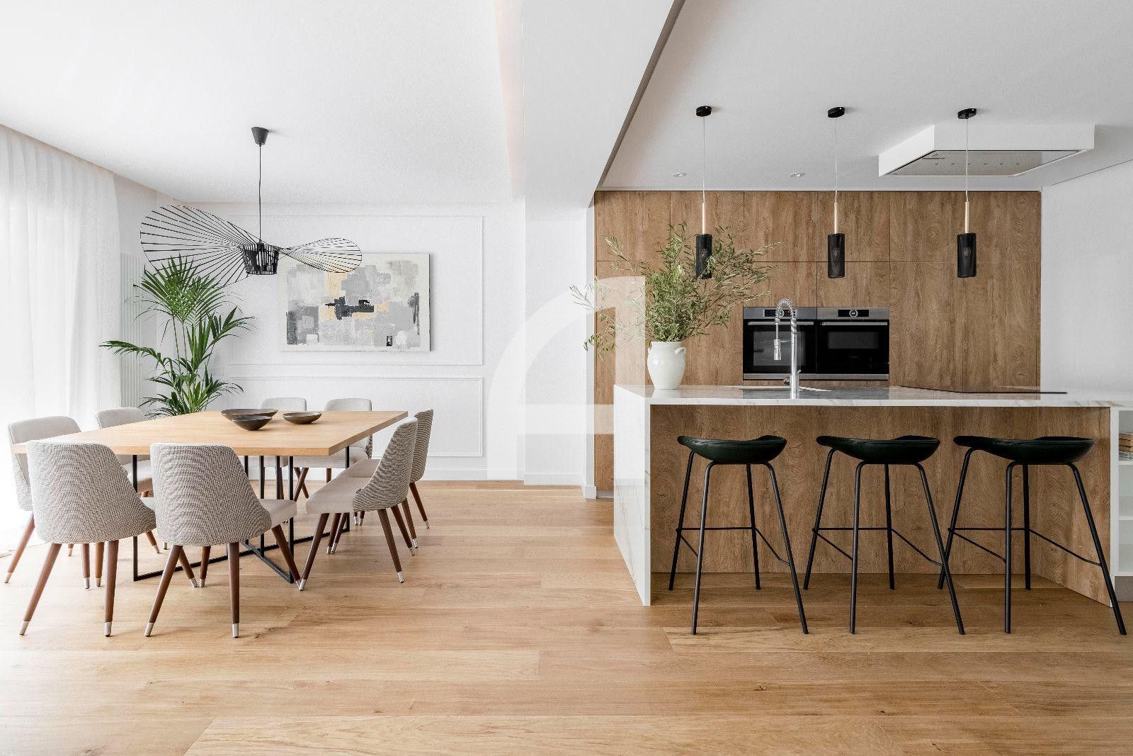 COMBINACIÓN DE CARÁCTER Y ELEGANCIA EN MADRID - Foto 6
