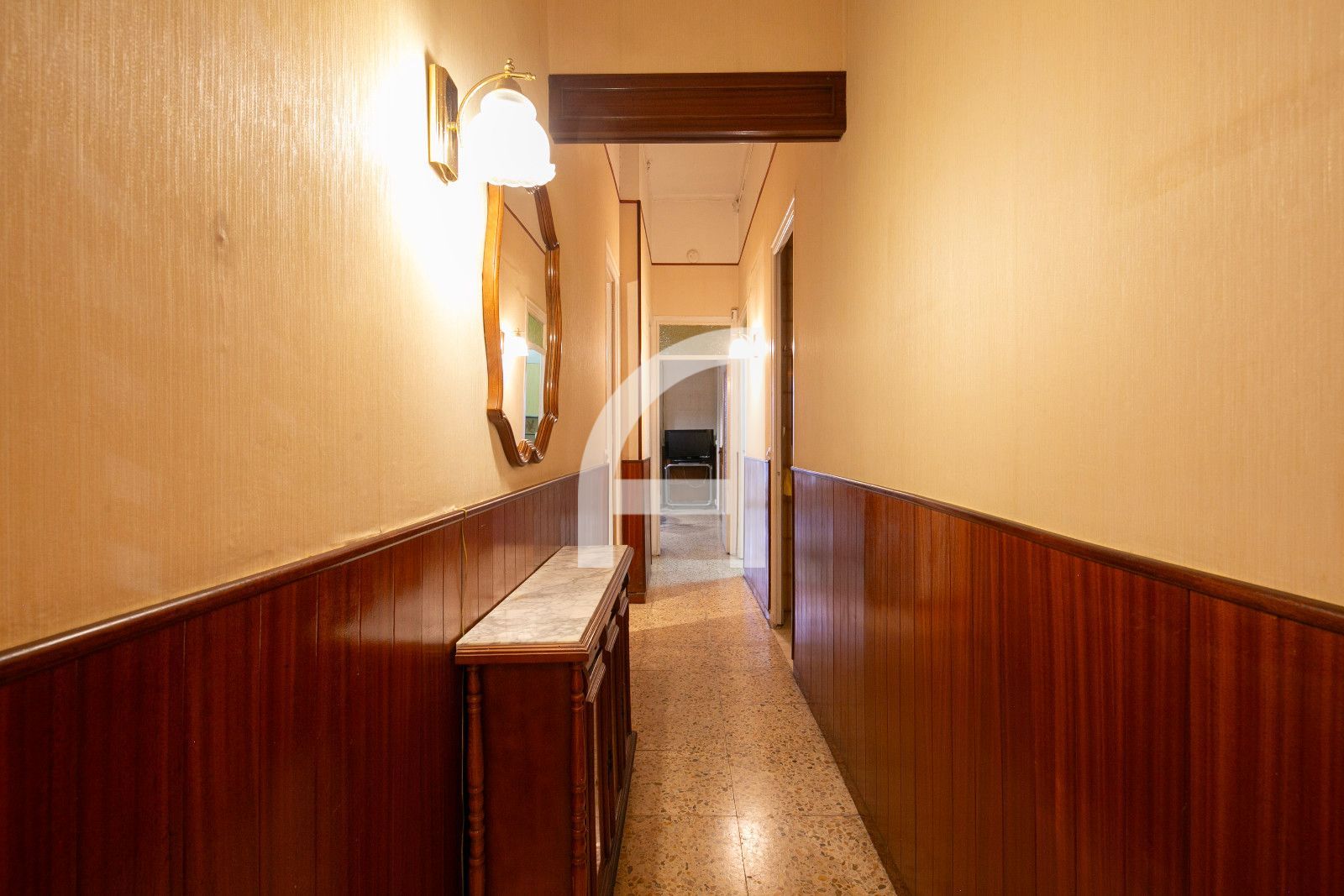 VIVIENDA ÚNICA EN UN TRANQUILO PASAJE DE LES CORTS CON GRAN TERRAZA - Foto 21