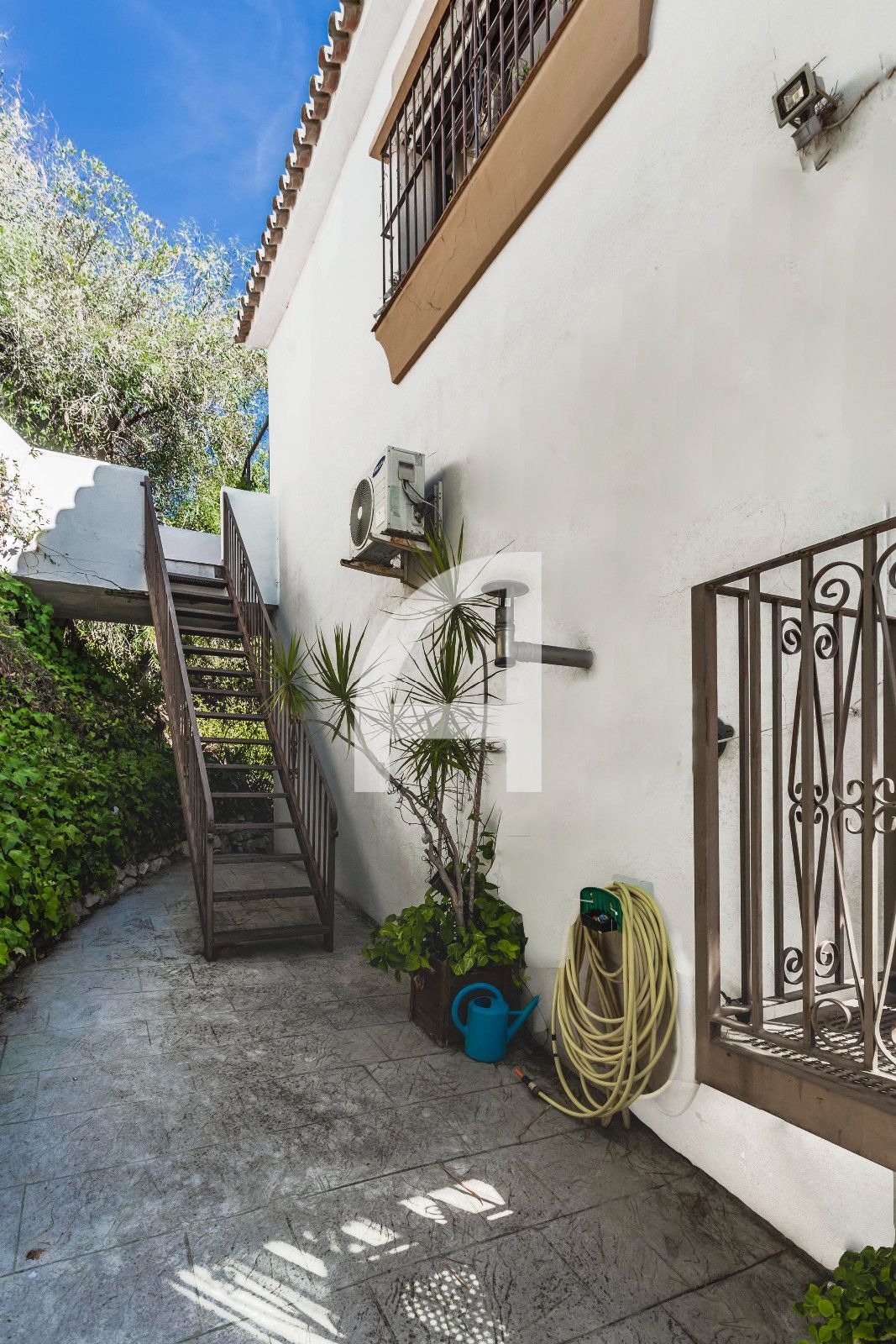 INCREIBLE CHALET INDEPENDIENTE EN ZONA TRANQUILA DE MARBELLA - Foto 40