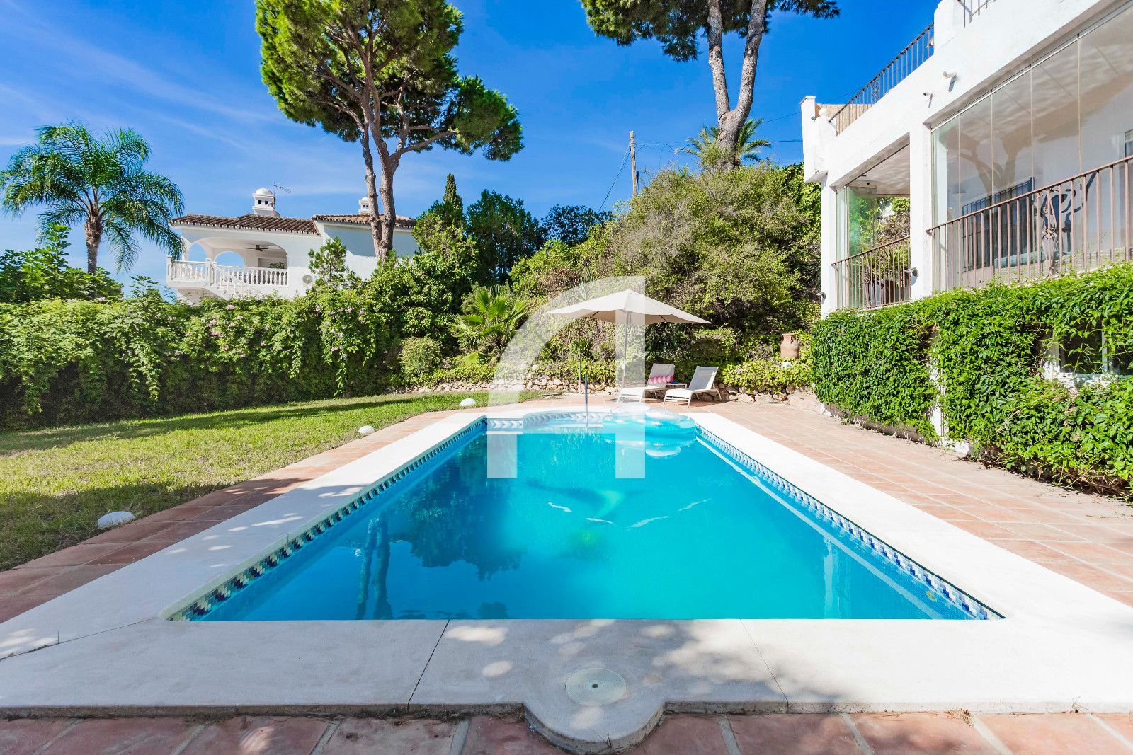 INCREIBLE CHALET INDEPENDIENTE EN ZONA TRANQUILA DE MARBELLA - Foto 39