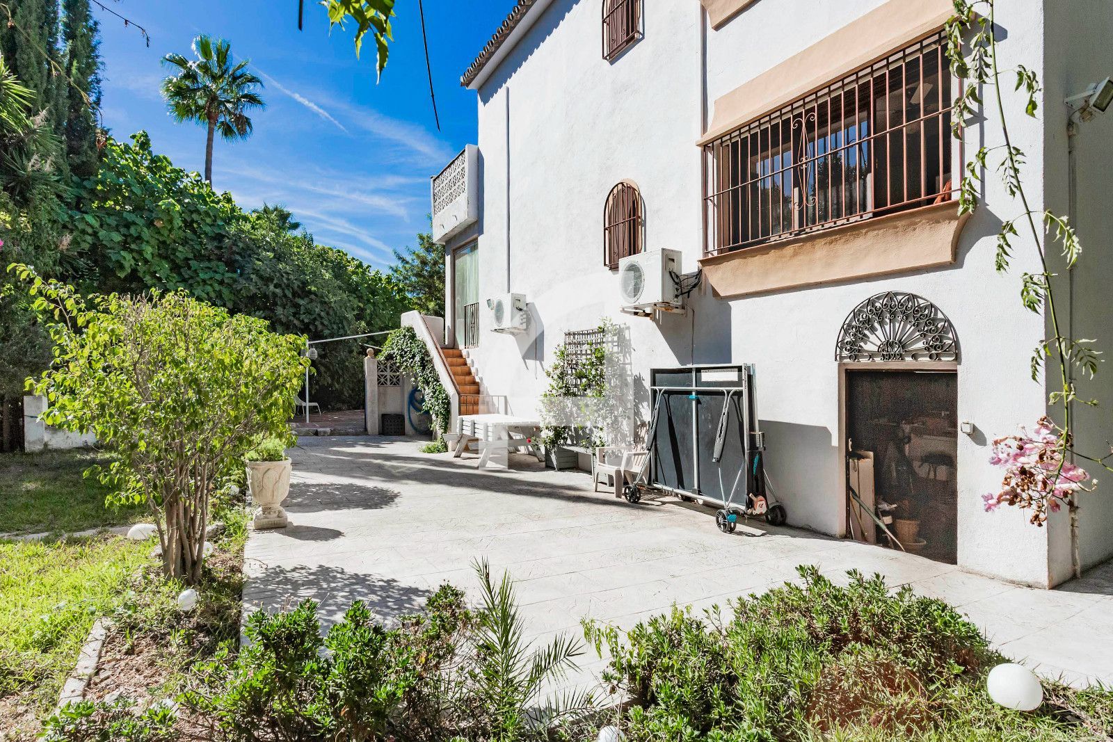 INCREIBLE CHALET INDEPENDIENTE EN ZONA TRANQUILA DE MARBELLA - Foto 33