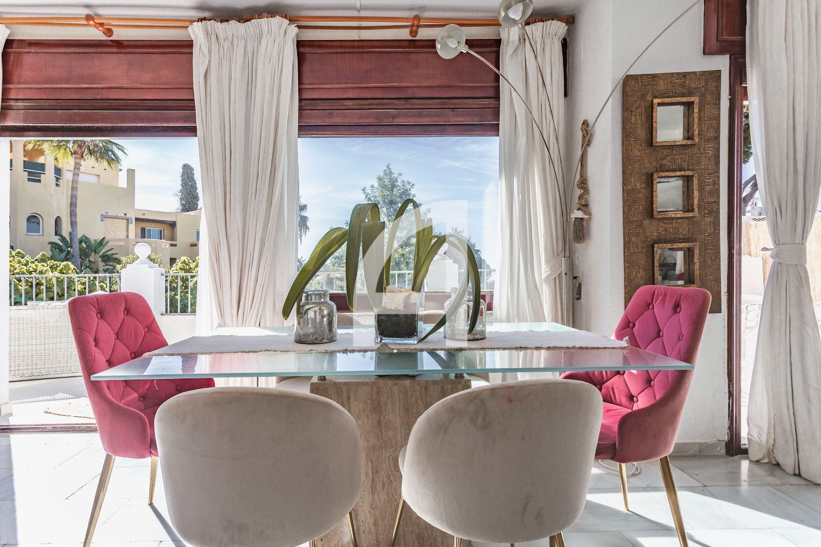 INCREIBLE CHALET INDEPENDIENTE EN ZONA TRANQUILA DE MARBELLA - Foto 13
