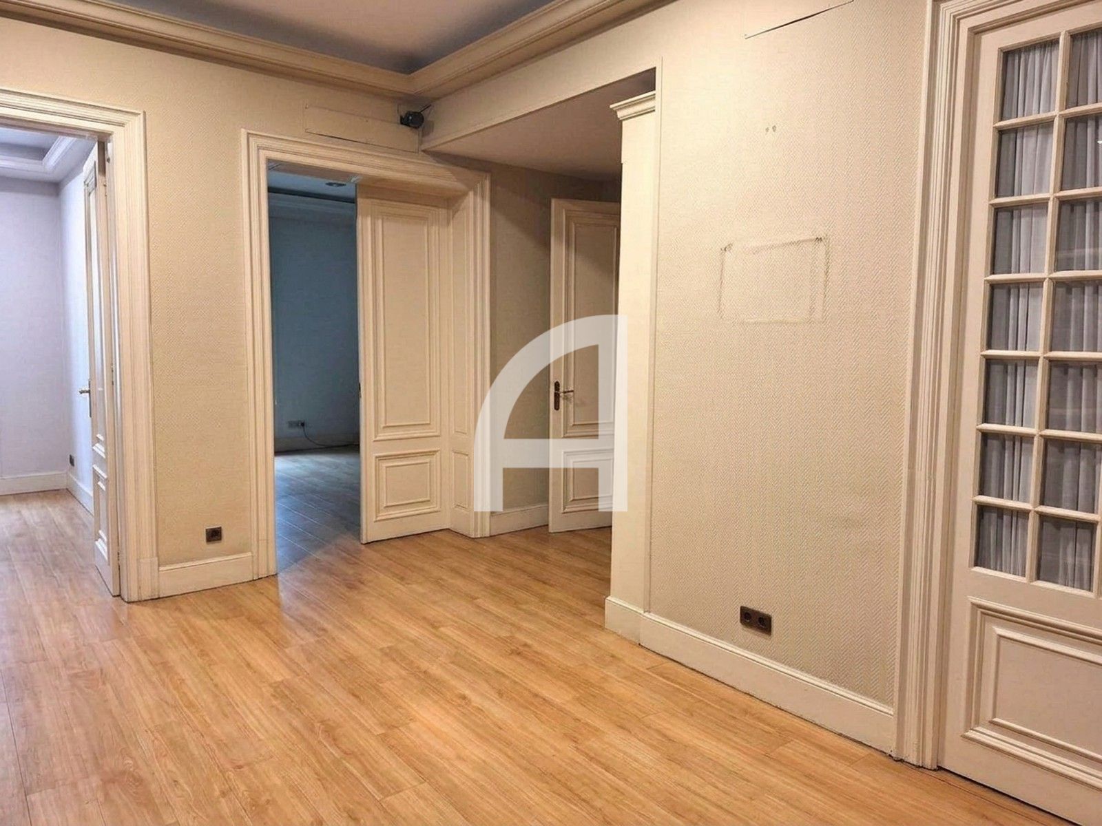 EXCLUSIVA VENTA DE INMUEBLE - Foto 4