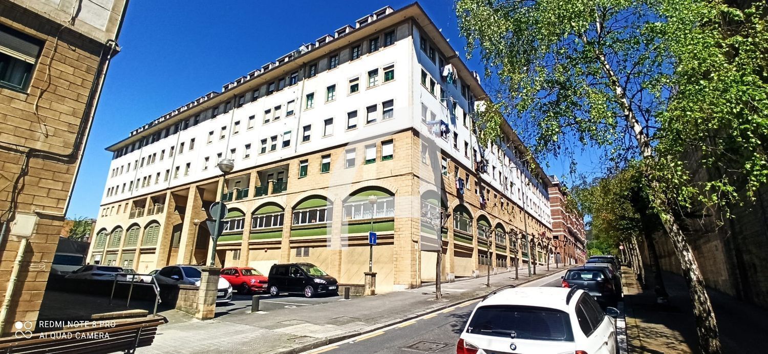 Piso en venta Bilbao, Vizcaya. Ref: 33169. GuinotPrunera