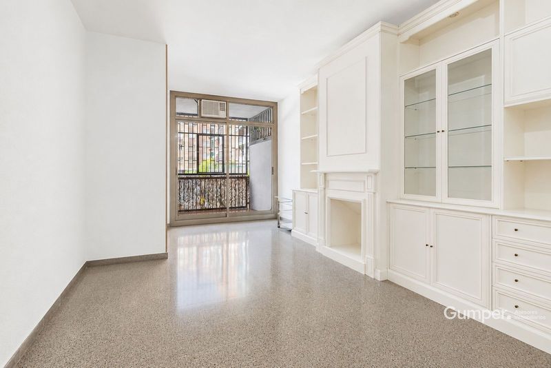 Piso en venta Barcelona. Ref: 1659. Gumper Inmobiliaria