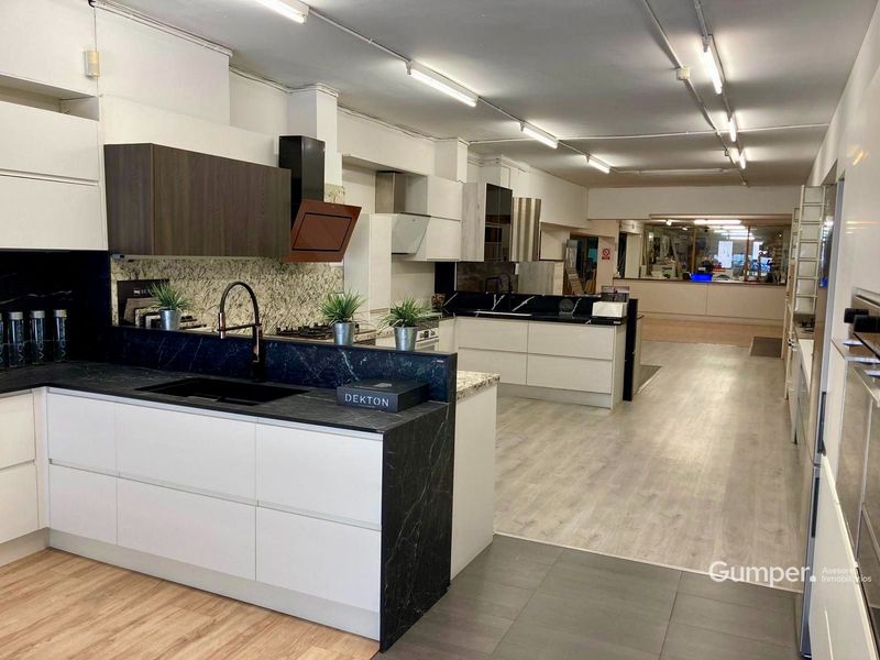 Local Comercial en venta Barcelona. Ref: 2026. Gumper Inmobiliaria