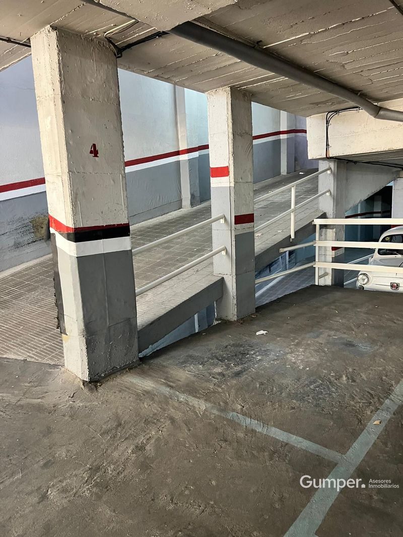 Garaje en venta Barcelona. Ref: 3007. Gumper Inmobiliaria