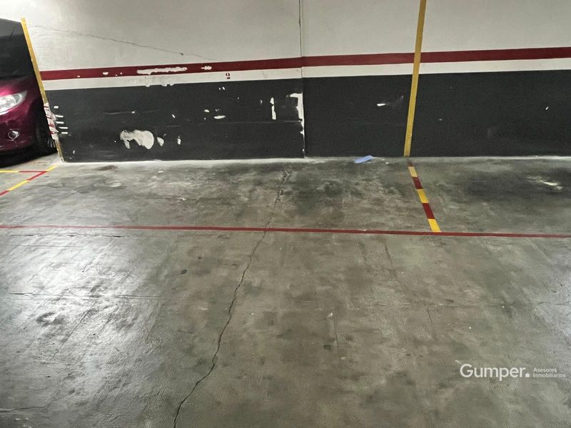 Garaje en venta Barcelona. Ref: 3019. Gumper Inmobiliaria