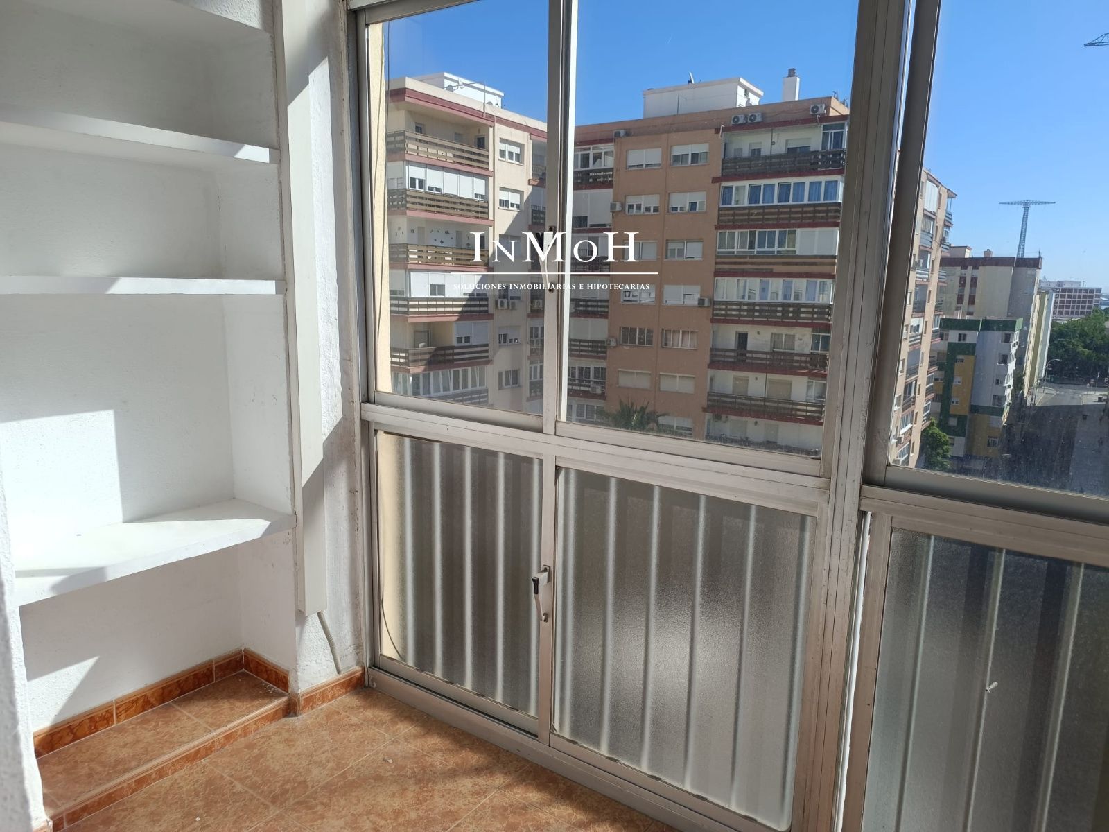 Piso en zona Avenida de 4 dormitorios y 2 baños - Foto 19