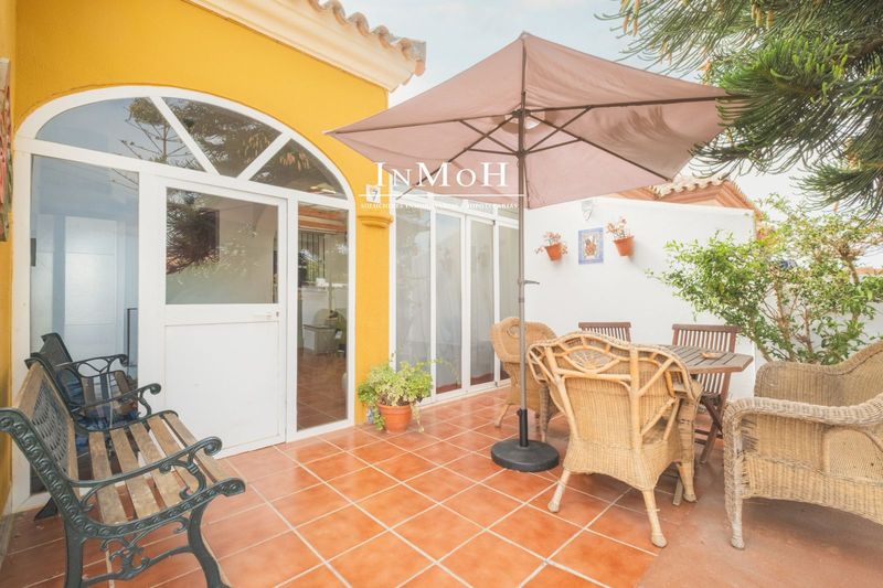 Chalet Independiente en venta Chiclana de la Frontera, Cádiz. Ref: 1436. InMoH Soluciones Inmobiliaria e Hipotecaria
