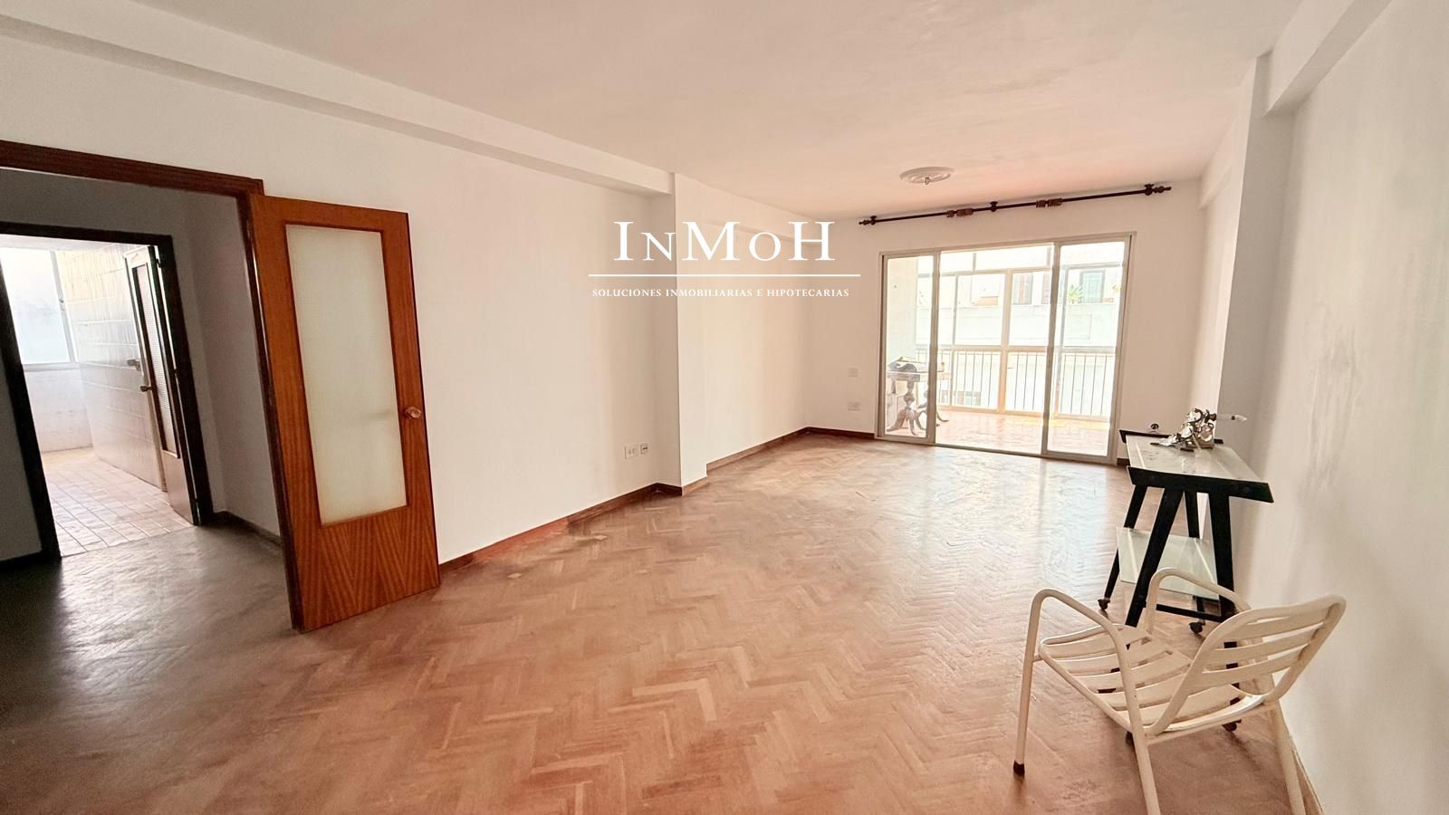 Piso zona Ayuntamiento 4 dormitorios y 2 baños - Foto 3