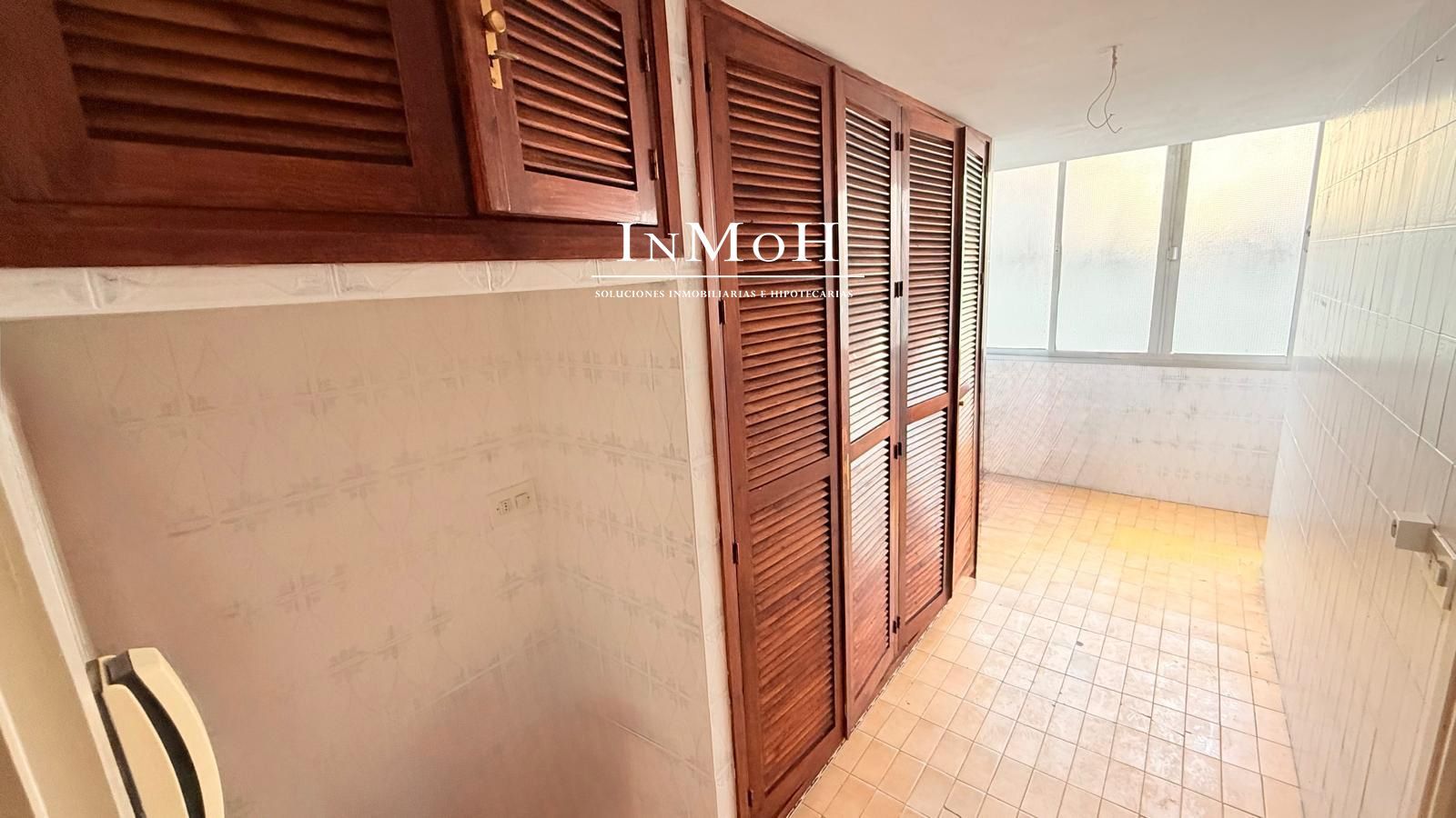 Piso zona Ayuntamiento 4 dormitorios y 2 baños - Foto 10