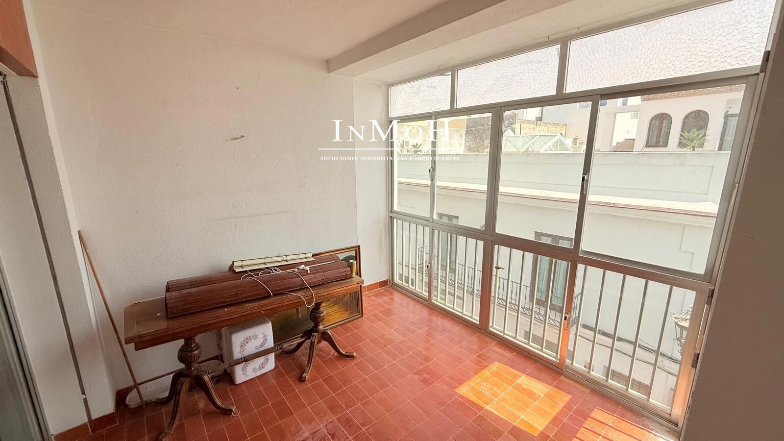 Piso zona Ayuntamiento 4 dormitorios y 2 baños - Foto 9