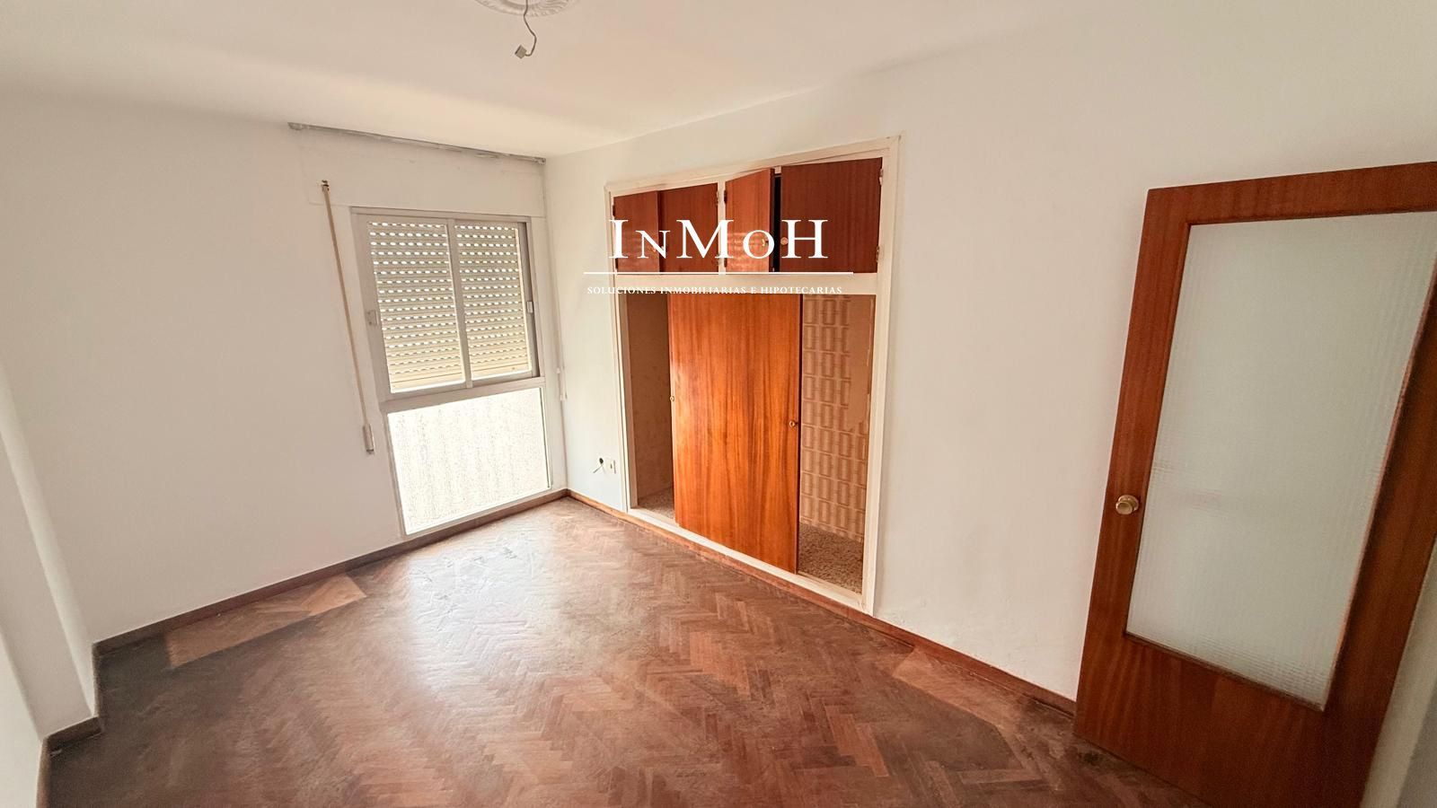 Piso zona Ayuntamiento 4 dormitorios y 2 baños - Foto 18