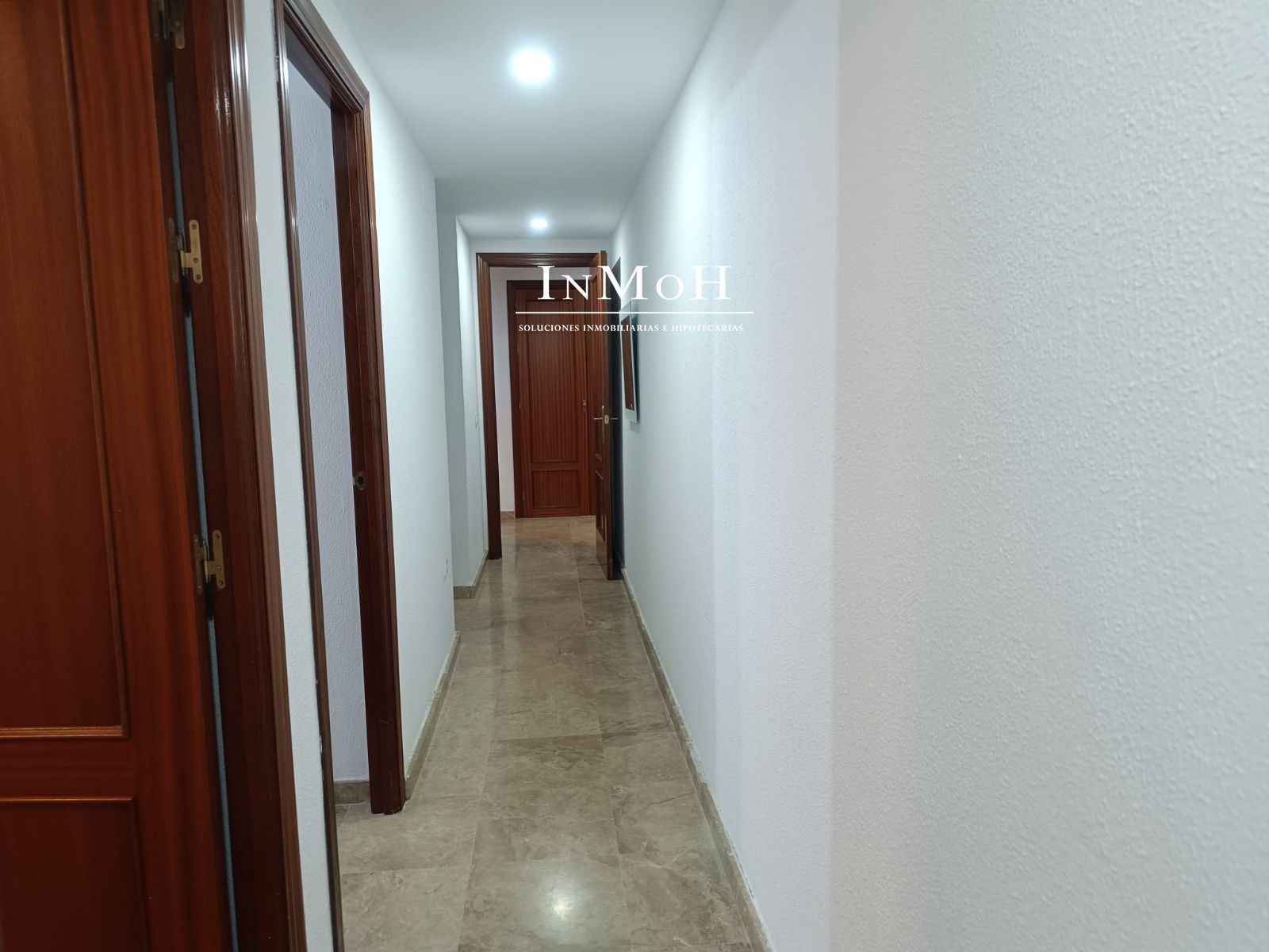 Piso en zona Reyes Católicos - La Ladrillera - Foto 4