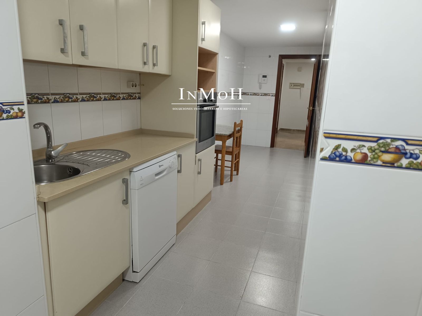 Piso en zona Reyes Católicos - La Ladrillera - Foto 17