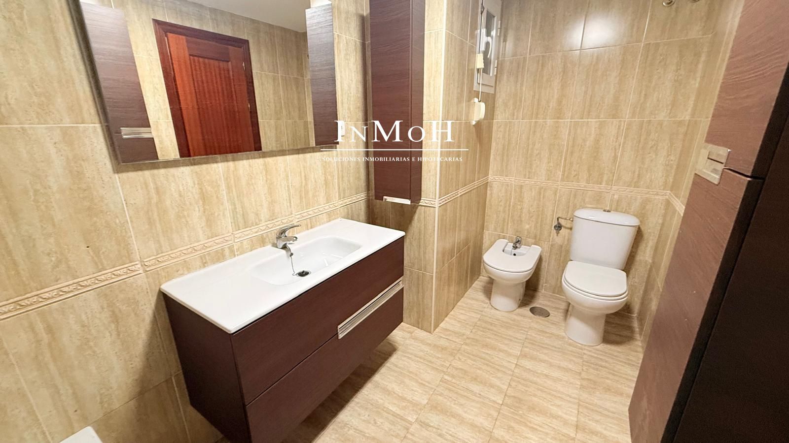 Piso en zona Reyes Católicos - La Ladrillera - Foto 36