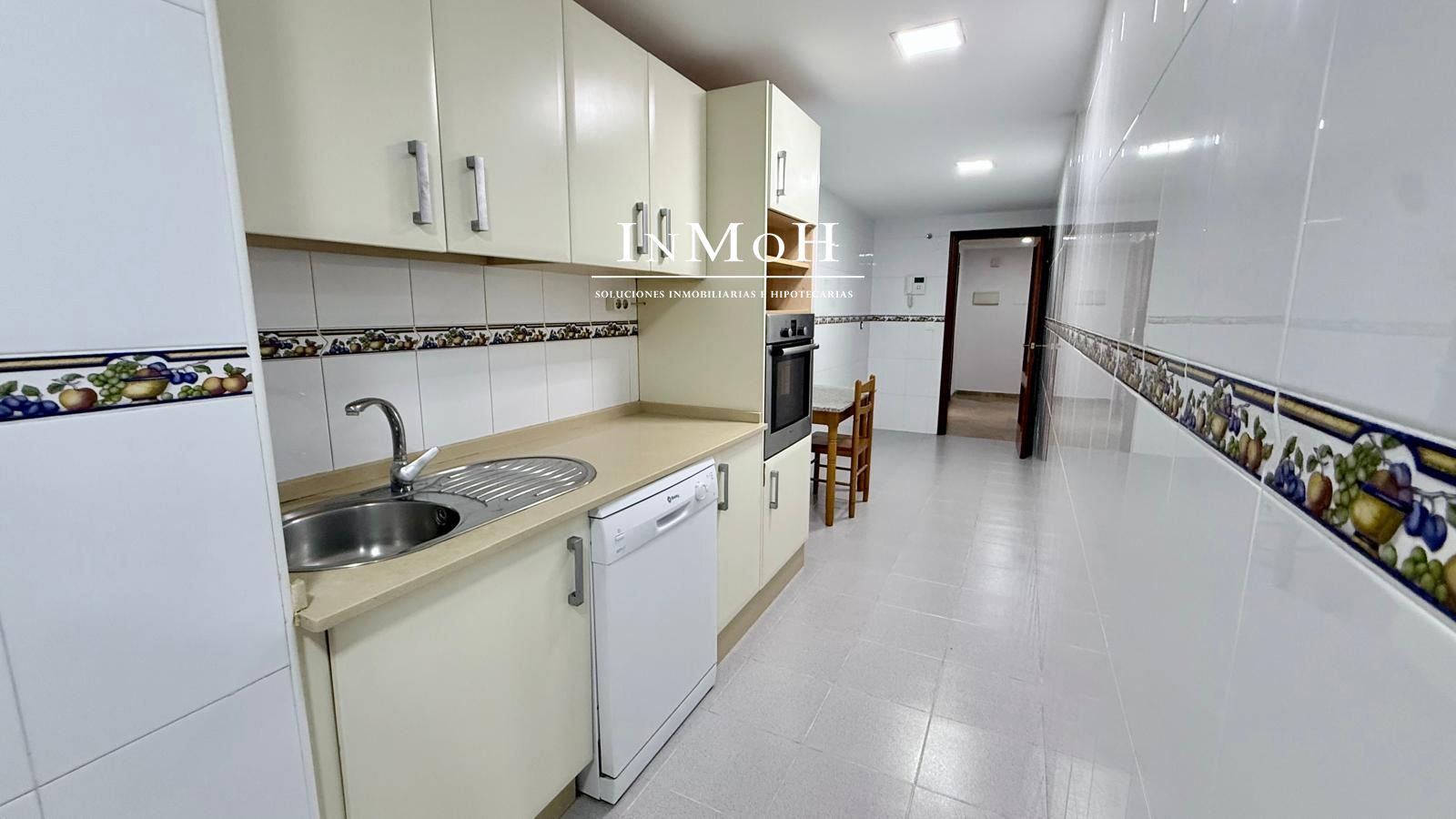 Piso en zona Reyes Católicos - La Ladrillera - Foto 18