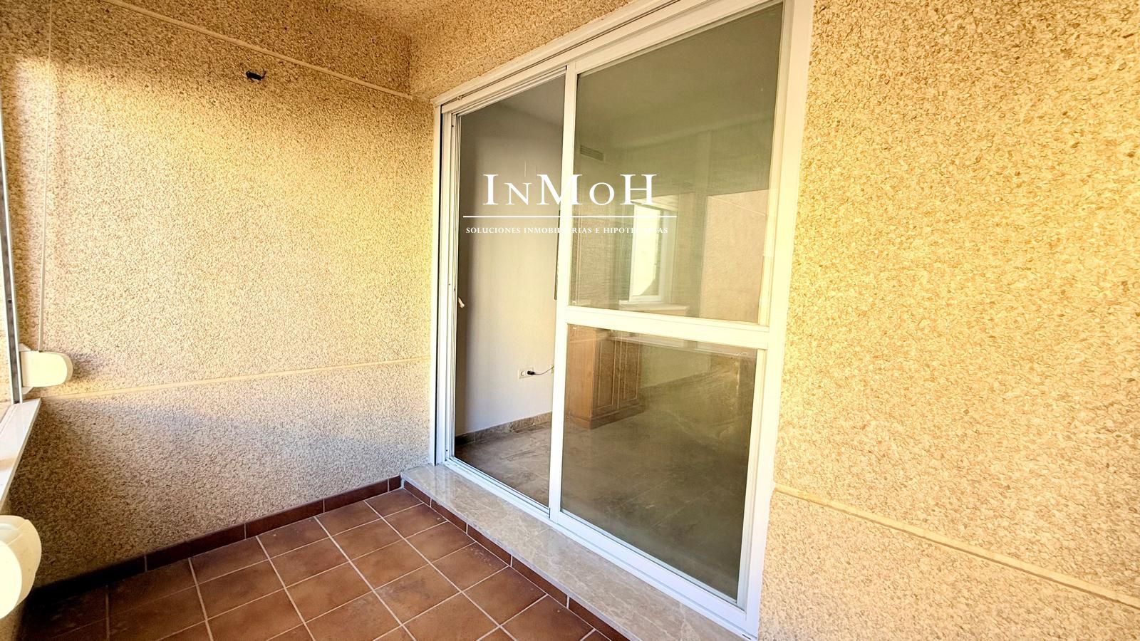 Piso en zona Reyes Católicos - La Ladrillera - Foto 10