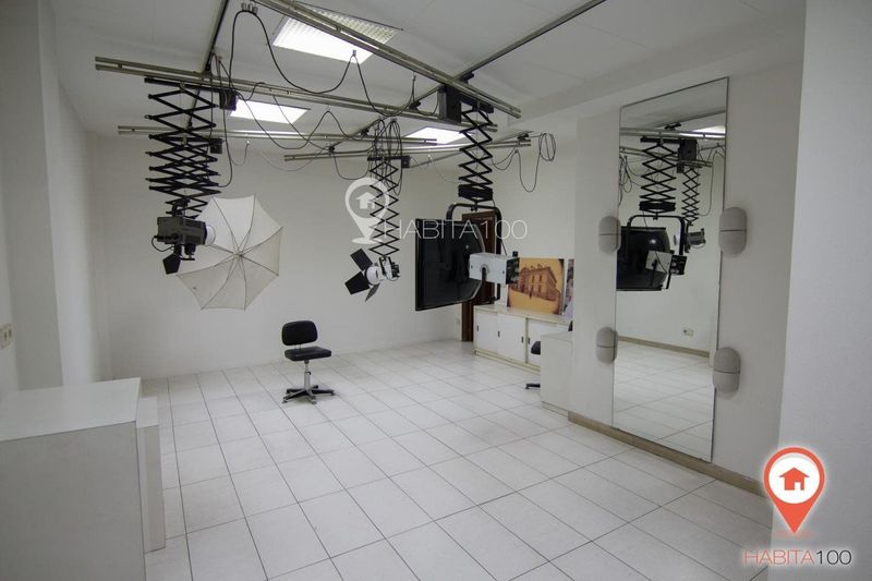 Local comercial en venta Cuenca. Ref: 1190. Habita100