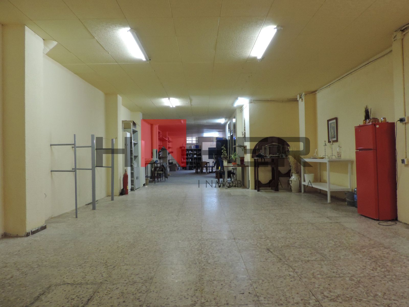 Amplio local comercial con infinitas posibilidades