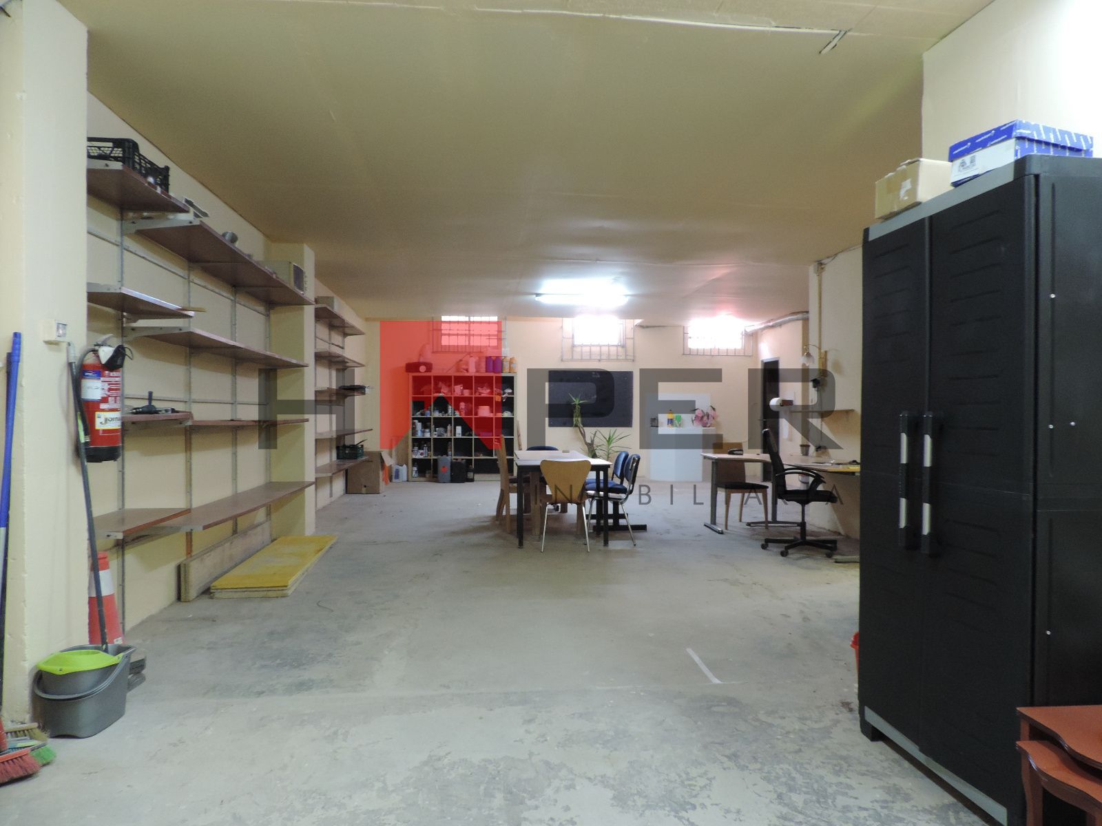 Amplio local comercial con infinitas posibilidades