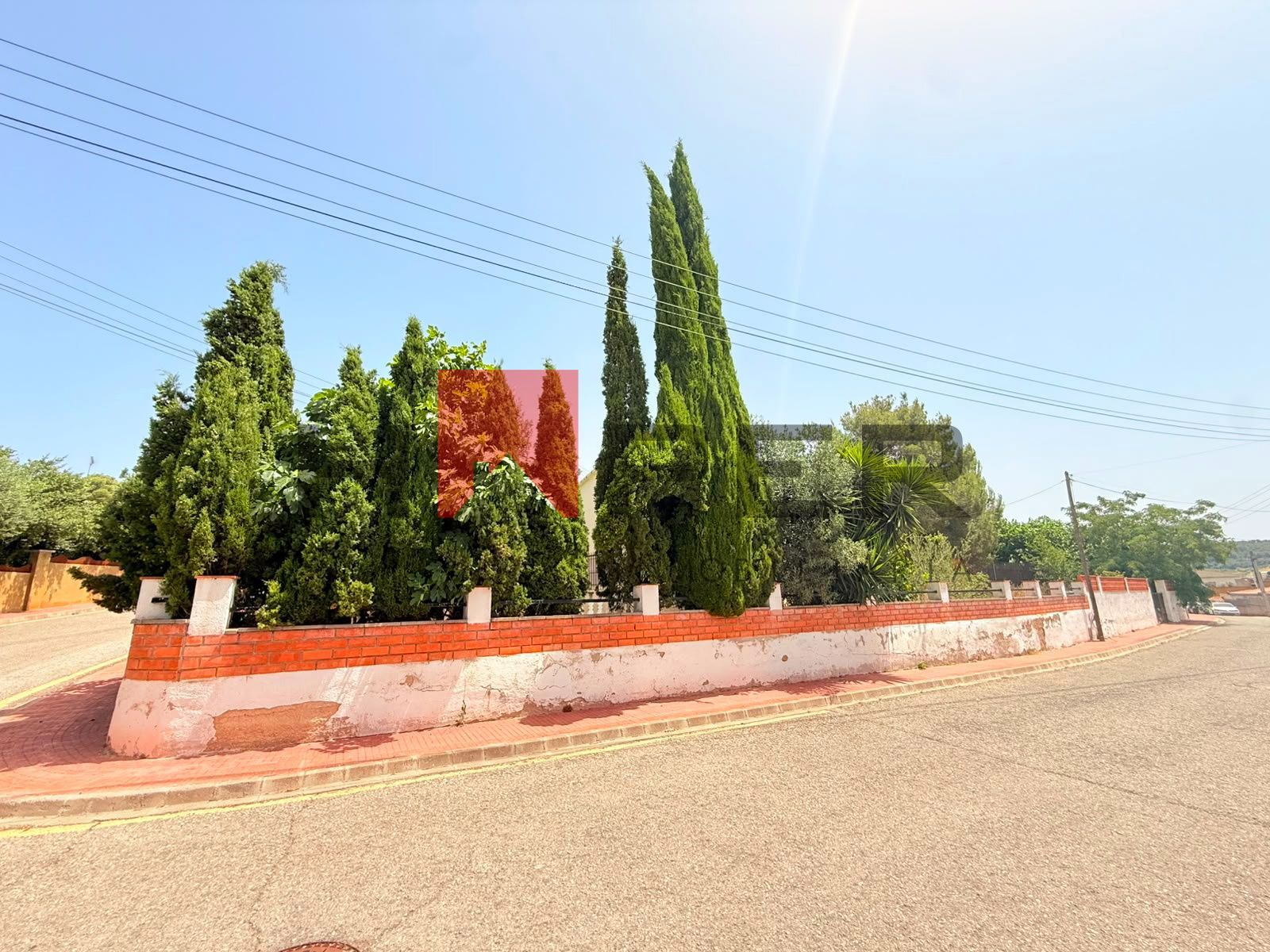Casa con piscina, garaje y terraza en Subirats