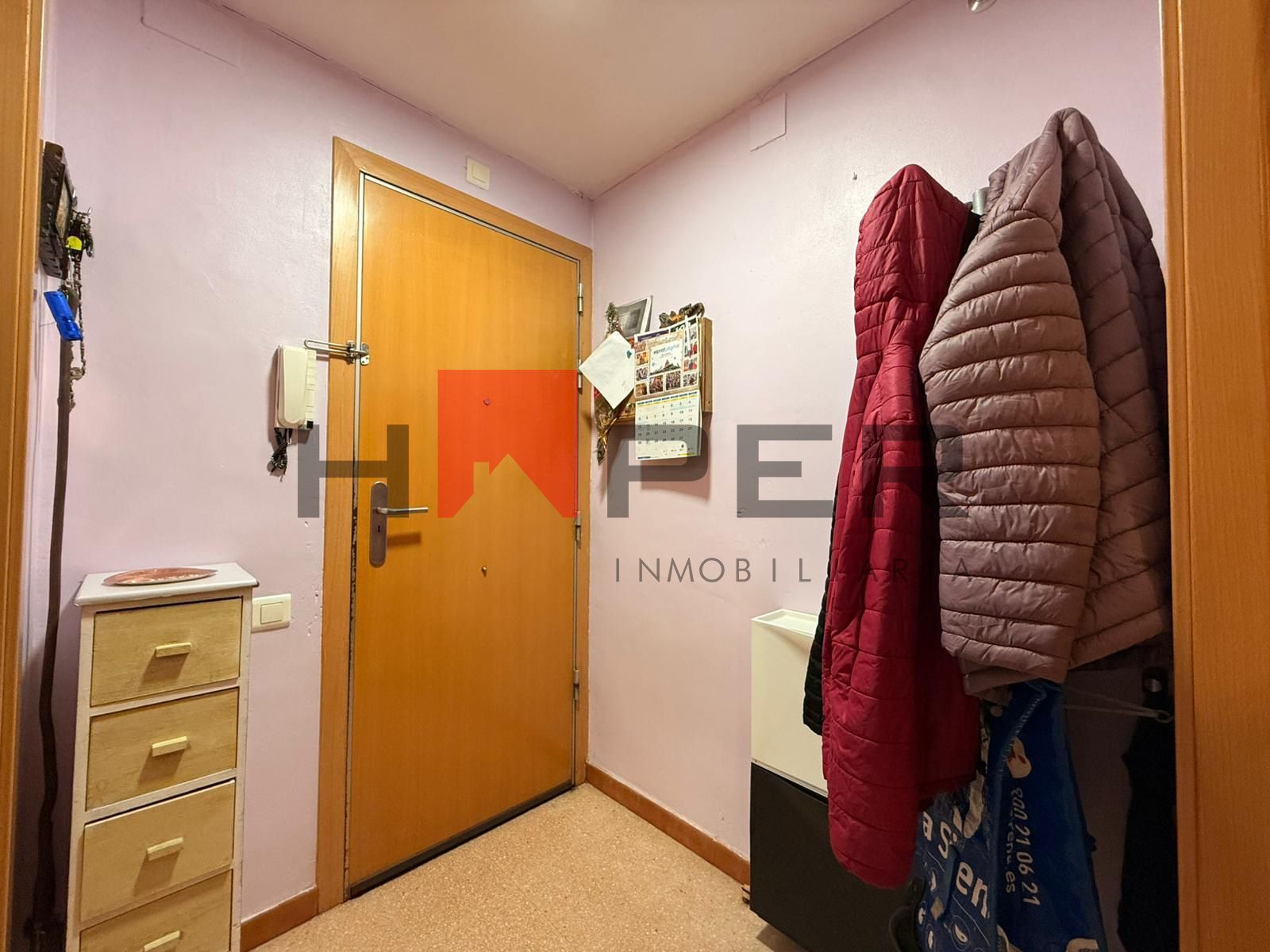 PISO 4 HABITACIONES Y 2 BAÑOS