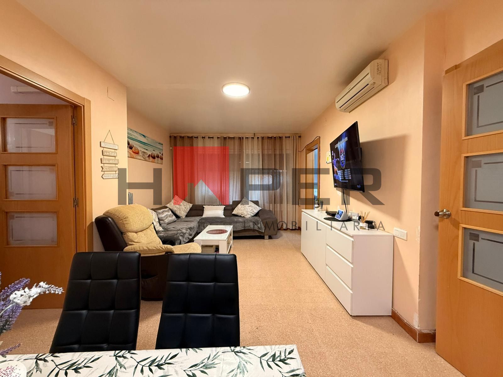 PISO 4 HABITACIONES Y 2 BAÑOS