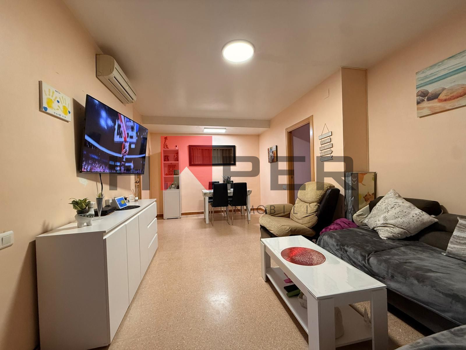 PISO 4 HABITACIONES Y 2 BAÑOS