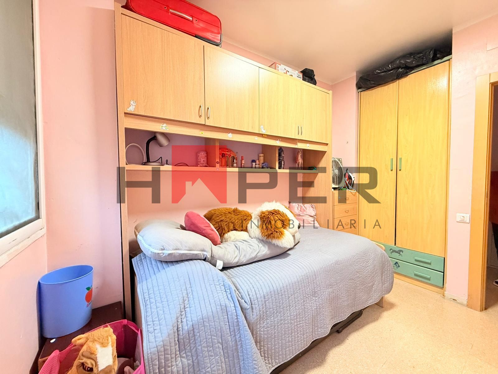 PISO 4 HABITACIONES Y 2 BAÑOS