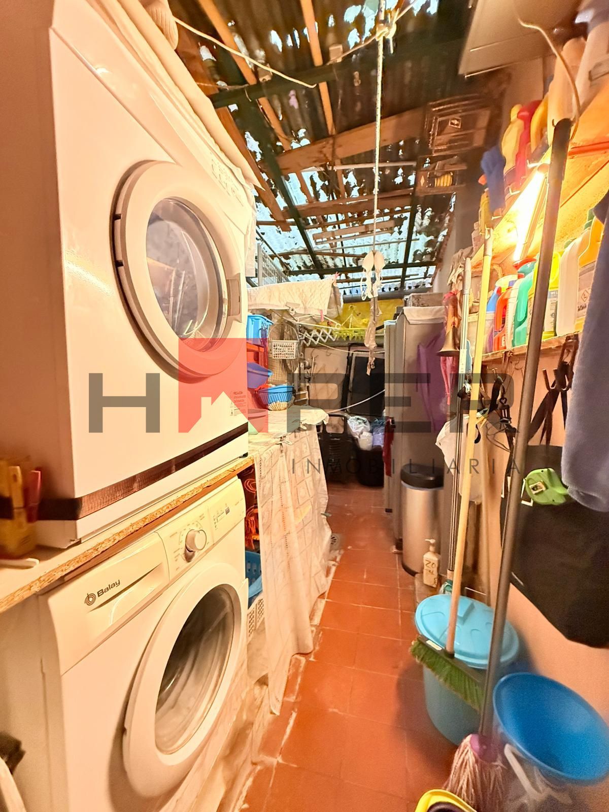 PISO 4 HABITACIONES Y 2 BAÑOS