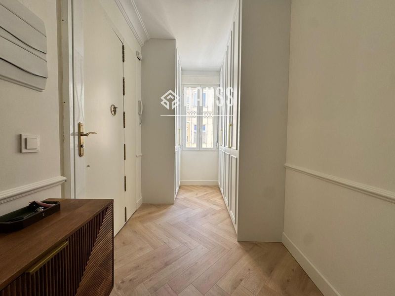 Flat for sale Madrid. Ref: 1082. Hauss Servicios Inmobiliarios 