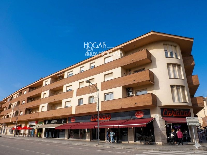 Local Comercial en venta El Vendrell, Tarragona. Ref: 2141. HOGAR DULCE HOGAR