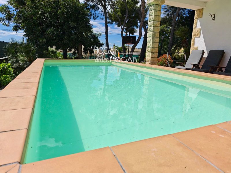 Chalet Independiente en venta Bellvei, Tarragona. Ref: 2144. HOGAR DULCE HOGAR