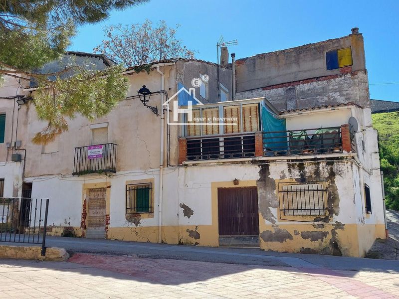 Casa en venta Fuentelviejo, Guadalajara. Ref: 1059. Hogar e Inversión