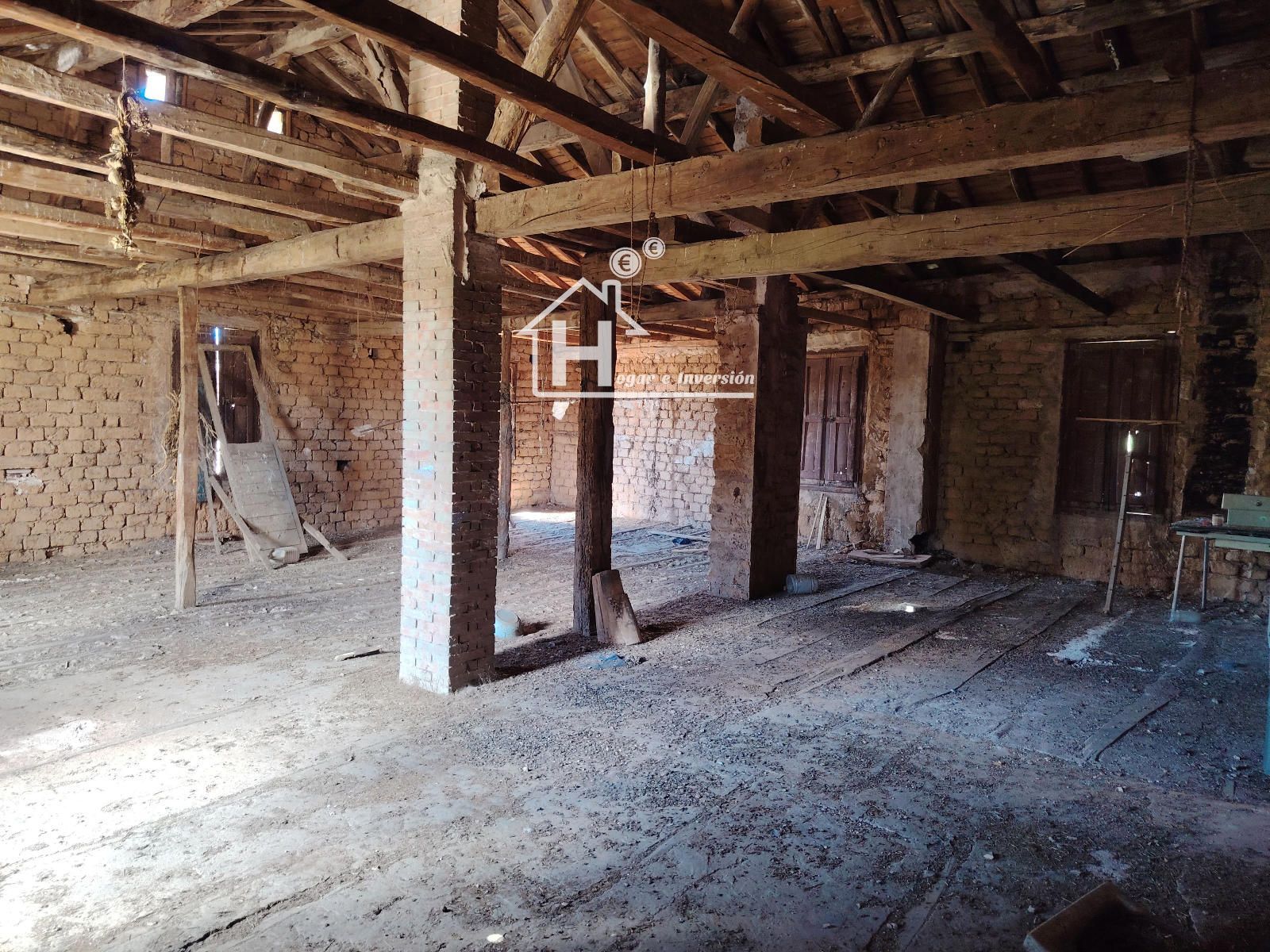 Casa edificio completo en Zona Renfe Santa María de Huerta - Foto 33