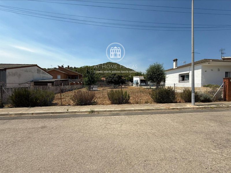 Parcela en venta Albinyana, Tarragona. Ref: 2256. At Home Fincas