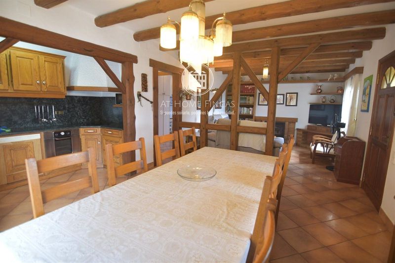 Casa en venta El Montmell, Tarragona. Ref: 2257. At Home Fincas