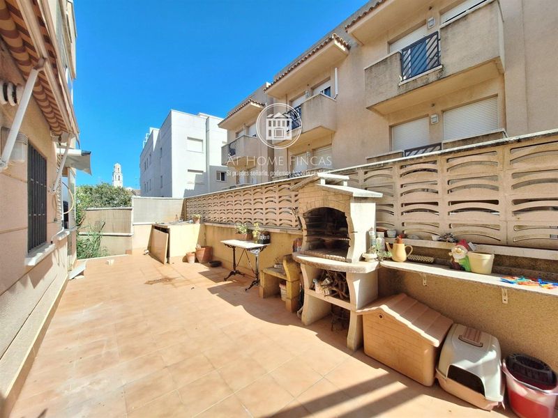 Piso en venta Cubelles, Barcelona. Ref: 2269. At Home Fincas