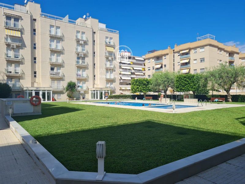 Piso en venta Calafell, Tarragona. Ref: 2354. At Home Fincas